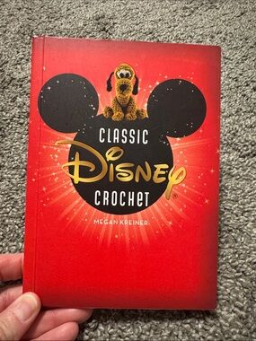 Disney Classic Crochet Book
